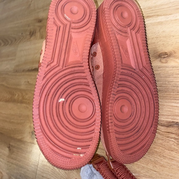 Nike SF Air Force 1 High in Dusty pink or peach rare - Picture 6 of 13